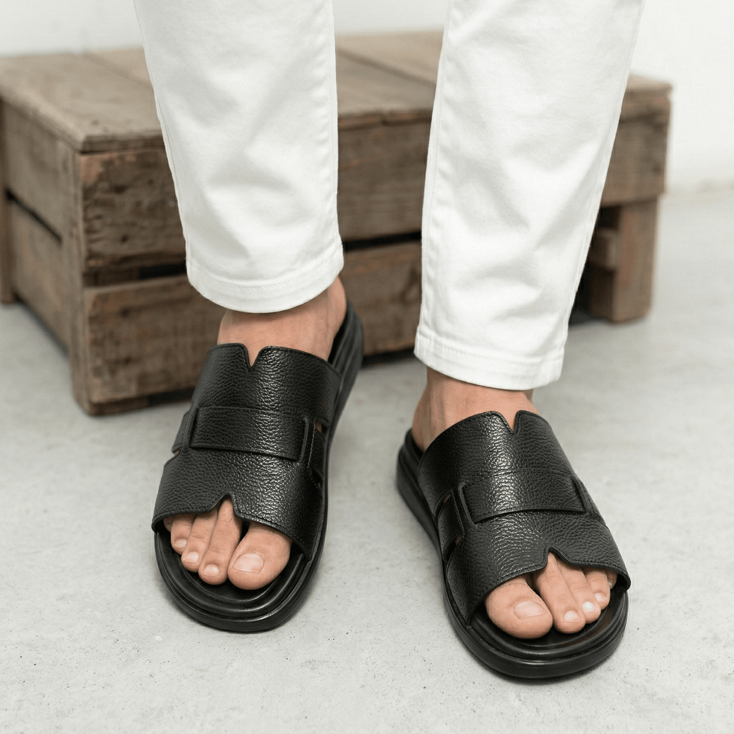 HP - Medicated Leather Slipper - 005 - BL - HiPatch Store